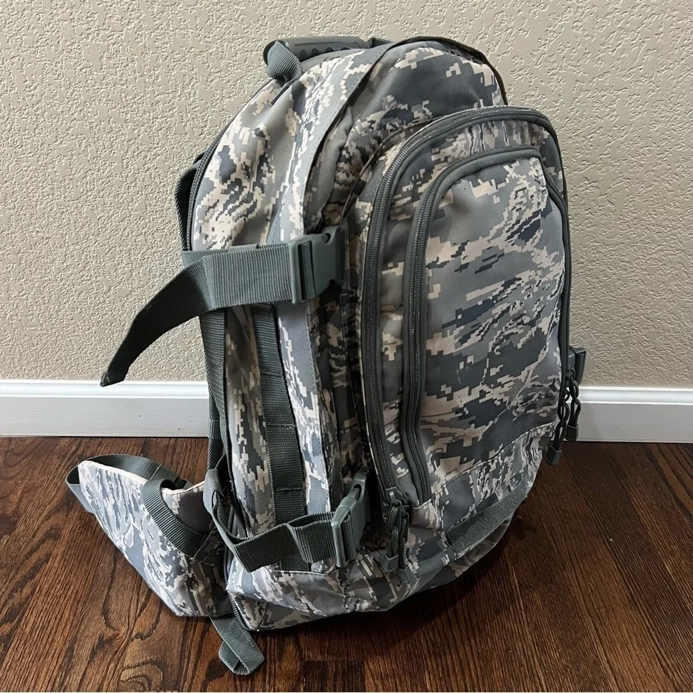 Code Alpha 3 Day Tactical Expandable Camouflage Military Type Backpack, Preowned